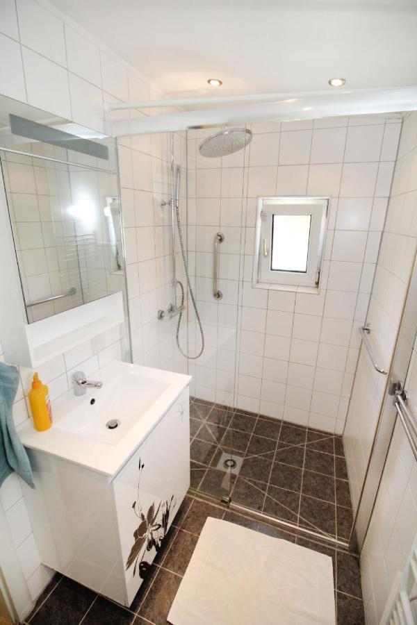 Holiday Home Bungalow Leopoldau By Interhome เวียนนา ภายนอก รูปภาพ