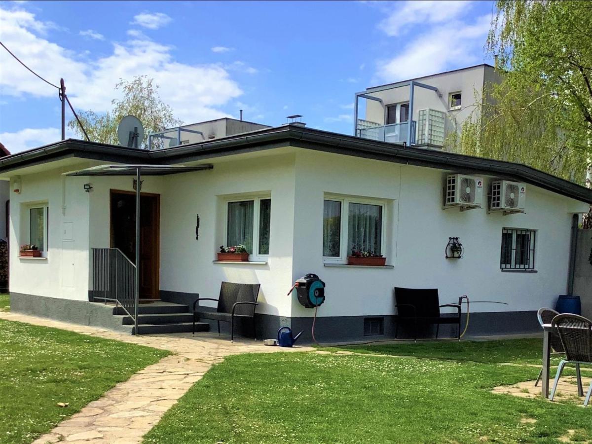 Holiday Home Bungalow Leopoldau By Interhome เวียนนา ภายนอก รูปภาพ