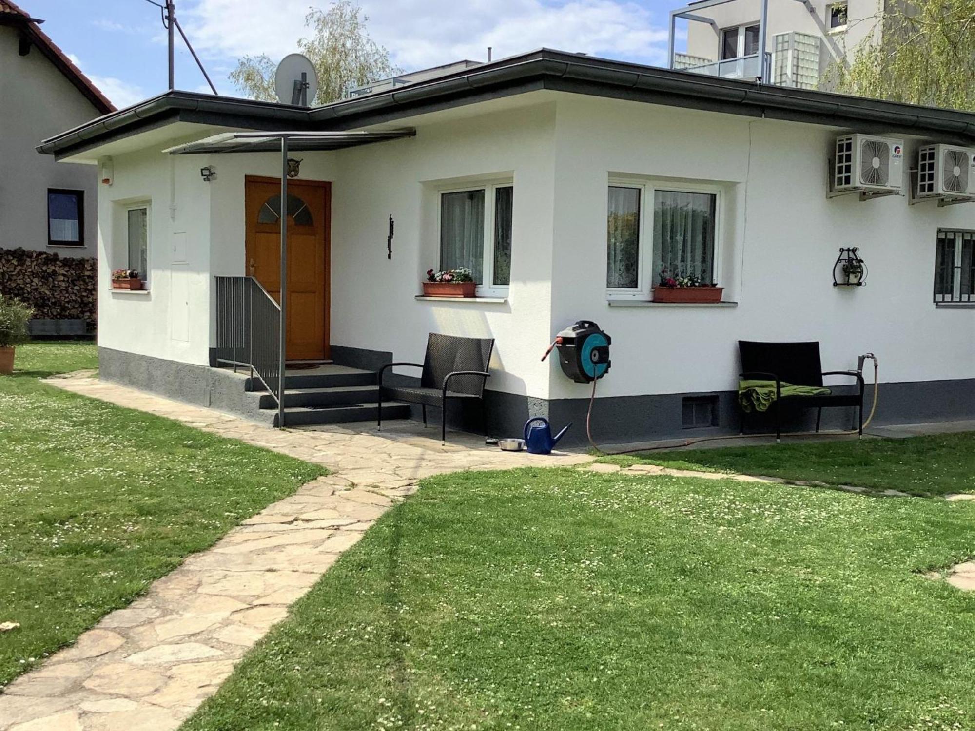 Holiday Home Bungalow Leopoldau By Interhome เวียนนา ภายนอก รูปภาพ